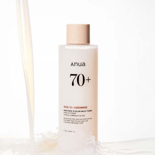 Imagem de Anua Rice 70 Glow Milky Toner, com fórmula vegana e clareadora, ideal para pele radiante e hidratada.