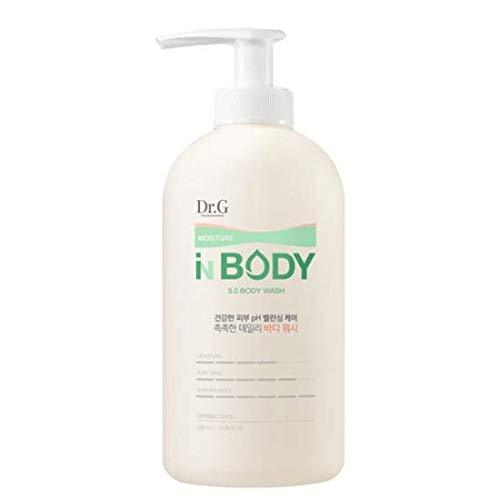 Imagem de Dr.G Moisture In Body 5.0 Wash, um gel de banho com fórmula hidratante, ideal para pele seca e sensível. Contém ingredientes calmantes que ajudam a restaurar a umidade natural da pele enquanto a limpam suavemente. Proporciona uma sensação de frescor e suavidade a cada uso.