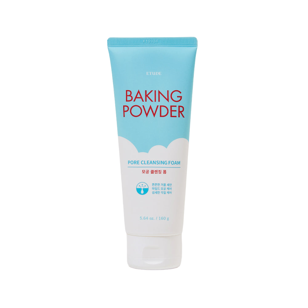 Imagem de ETUDE HOUSE Baking Powder Pore Cleansing Foam, com fórmula enriquecida com baking powder, ideal para esfoliar suavemente, remover impurezas e desobstruir poros. Este produto é perfeito para pele oleosa e mista, proporcionando uma sensação de frescor e limpeza profunda com cada uso. Ideal para controle de poros.