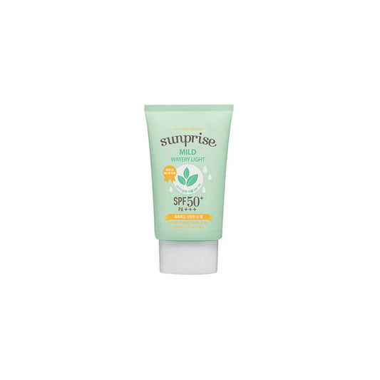 Imagem de ETUDE HOUSE Sunprise Mild Watery Light, protetor solar com FPS50+ e fórmula vegana, ideal para pele sensível. Oferece proteção eficaz contra os raios UV, com uma textura leve e de rápida absorção, deixando a pele hidratada sem sensação oleosa. Perfeito para uso diário.