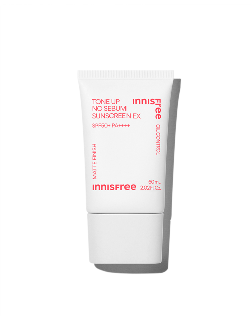 Imagem do Innisfree Tone Up No Sebum Sunscreen, com proteção UV de amplo espectro e fórmula que controla a oleosidade, deixando a pele com um acabamento matte e iluminado. Ideal para peles oleosas e mistas, proporcionando proteção solar e controle do brilho excessivo ao longo do dia.